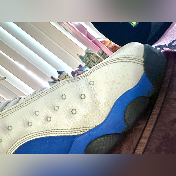 Jordan 13 Retro “Hyper Royal” Royal Blue and White Women’s size 7y (or 8.5 wom.) - Picture 10 of 15